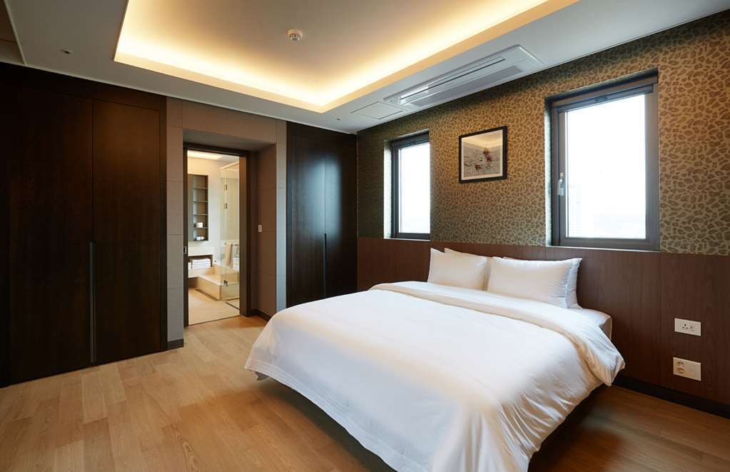Osong H Hotel Sejong City Cheongju Værelse billede